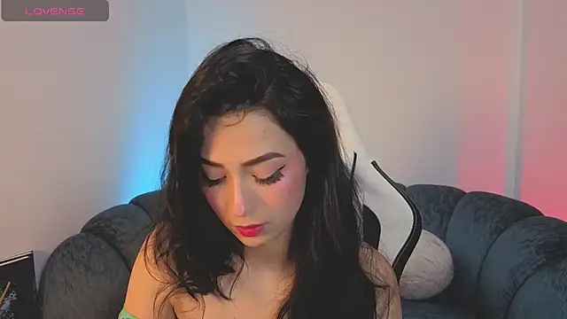 Madison Cortes online show from December 4, 11:13 pm