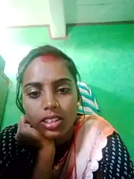 Snapshot of kami_sexe chatting on December 16, 10:53 am kami sexe online show from December 16, 10:53 am