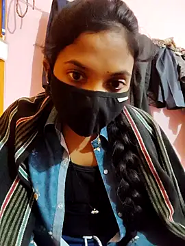 Snapshot of vivi_sexe chatting on December 16, 5:51 pm vivi sexe online show from December 16, 5:51 pm