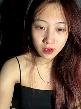 Snapshot of joss-caprri chatting on December 17, 1:44 am joss-caprri online show from December 17, 1:44 am