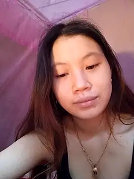 Snapshot of Lomay69 chatting on December 15, 6:17 am Lomay69 online show from December 15, 6:17 am