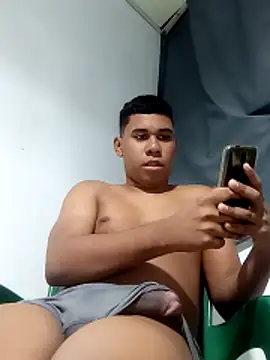 Snapshot of joserod1 chatting on December 16, 5:34 am joserod1 online show from December 16, 5:34 am