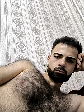 Snapshot of Seymur99 chatting on December 18, 1:44 am Seymur99 online show from December 18, 1:44 am