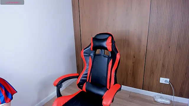 Semilia son online show from December 16, 1:54 am