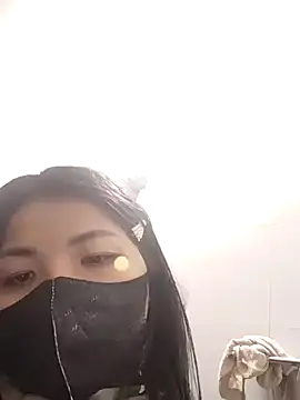 Snapshot of Thikshow2k chatting on December 14, 12:54 pm Thikshow2k online show from December 14, 12:54 pm