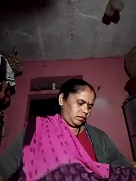 Cut itri383 online show from December 13, 9:42 pm