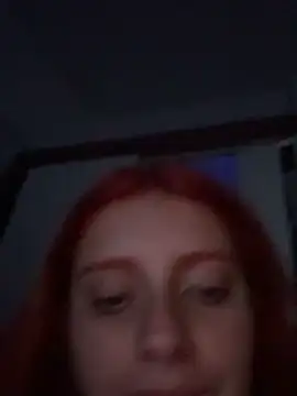 Snapshot of EmmaQ0 chatting on December 22, 4:53 am EmmaQ0 online show from December 22, 4:53 am