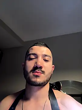 carloos593 online show from December 18, 5:08 pm