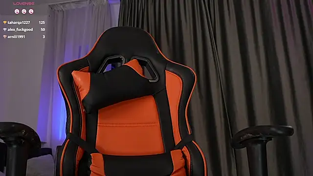 creampussyy online show from January 27, 10:49 pm