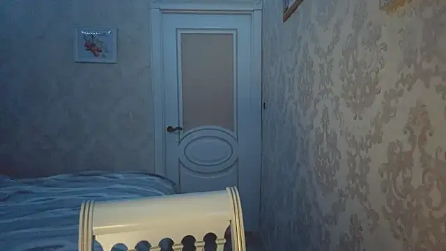 LashandraGiacomelli online show from December 15, 4:22 pm