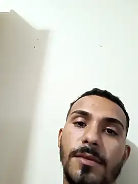 Snapshot of Casalfortal85 chatting on December 16, 8:36 pm Casalfortal85 online show from December 16, 8:36 pm