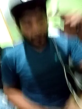 Snapshot of manqbhj chatting on December 16, 5:56 am manqbhj online show from December 16, 5:56 am