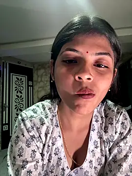 lovebirds696968 online show from December 17, 6:03 pm