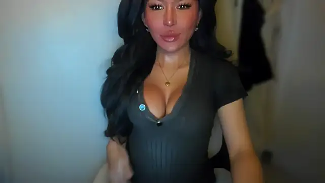 mxshemale ladyboy online show from December 5, 10:01 pm