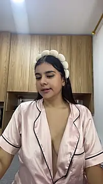 GabyFosterr14 online show from December 19, 2:02 pm