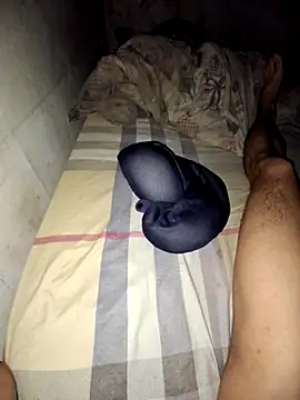 Snapshot of micaela691 chatting on December 18, 2:50 am micaela691 online show from December 18, 2:50 am