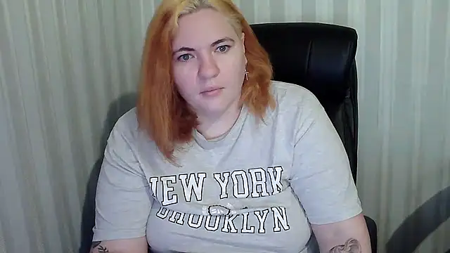 LissaLeon online show from December 16, 8:52 am