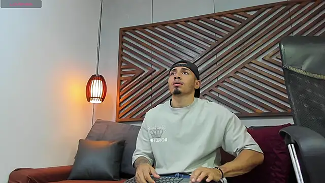 Ares Stone online show from December 18, 11:27 am