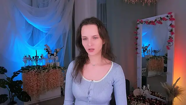 Snapshot of Ariadna_Shy chatting on February 21, 10:37 pm Ariadna Shy online show from February 21, 10:37 pm