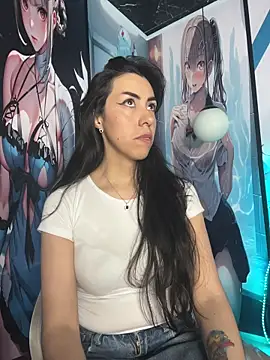 Snapshot of Sky_Girl_LS chatting on December 18, 2:50 am Sky Girl LS online show from December 18, 2:50 am