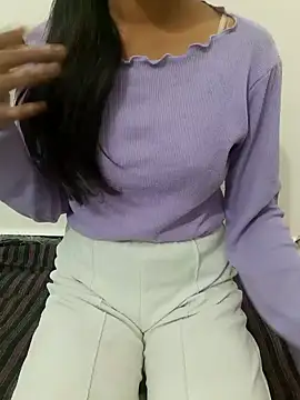 Khusbhoo78 online show from December 19, 4:30 am