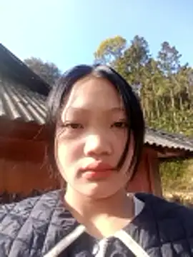 Hi-zza online show from December 19, 2:18 am