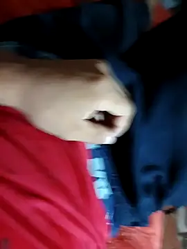 Snapshot of gabrielitt chatting on December 20, 2:51 am gabrielitt online show from December 20, 2:51 am