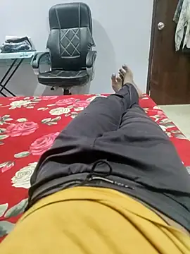 hydhunk26 online show from December 22, 4:09 am