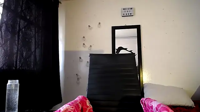 abril onnel online show from January 20, 5:37 pm