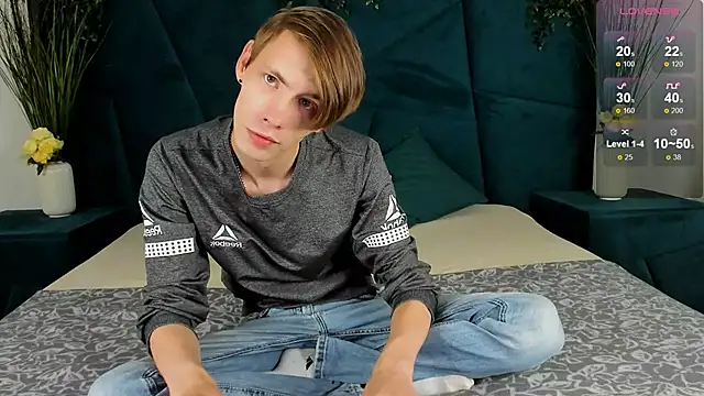 Erick Wilson online show from September 9, 6:46 am