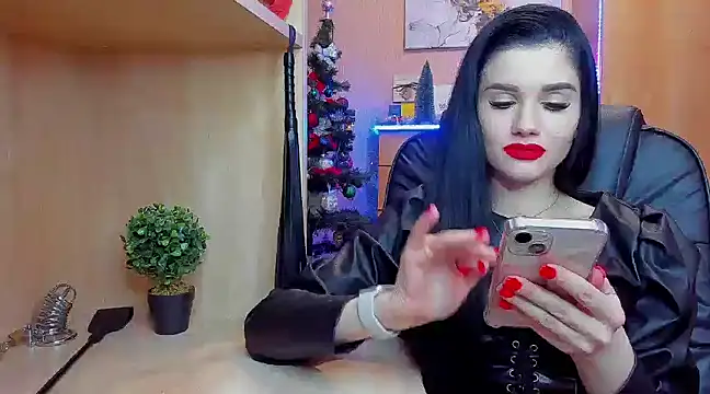 KristiTopxx online show from December 26, 9:15 pm