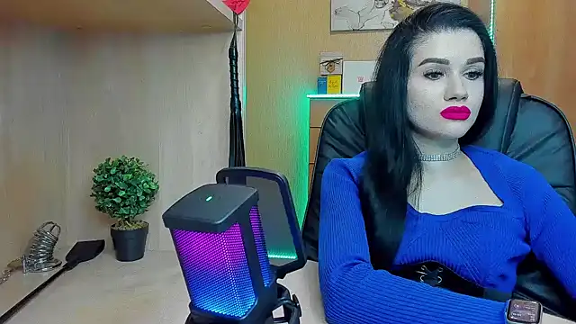 KristiTopxx online show from January 28, 6:17 pm