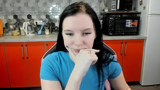 Snapshot of Mary_Blu chatting on January 31, 9:05 pm Mary Blu online show from January 31, 9:05 pm