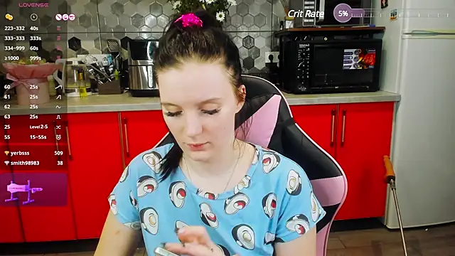 Snapshot of Mary_Blu chatting on February 6, 5:14 am Mary Blu online show from February 6, 5:14 am