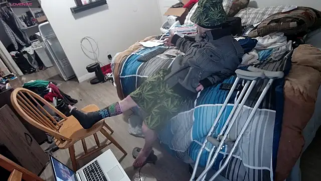 CirclingClass online show from February 15, 2:22 pm