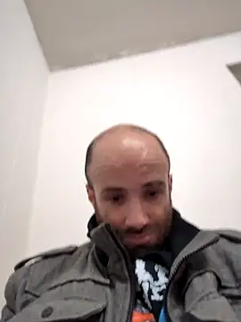 CirclingClass online show from March 17, 1:50 pm