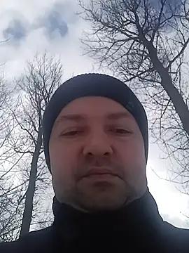 Snapshot of Luceriusbigass chatting on February 7, 11:34 am Luceriusbigass online show from February 7, 11:34 am