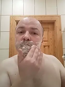 Snapshot of Luceriusbigass chatting on February 25, 11:22 pm Luceriusbigass online show from February 25, 11:22 pm