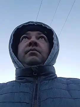 Snapshot of Luceriusbigass chatting on March 6, 5:57 am Luceriusbigass online show from March 6, 5:57 am