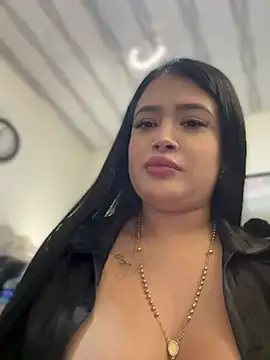 Sara fun online show from March 18, 4:37 pm