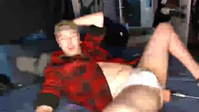 ZackChambersxxx online show from December 22, 1:41 pm