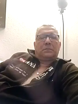 Soloyan online show from March 2, 7:02 pm