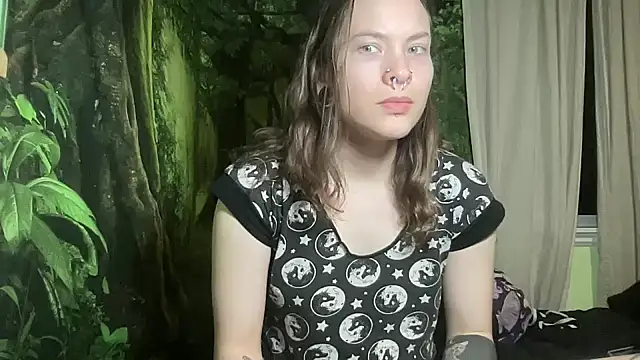 mo0ngoddess online show from January 18, 7:38 am