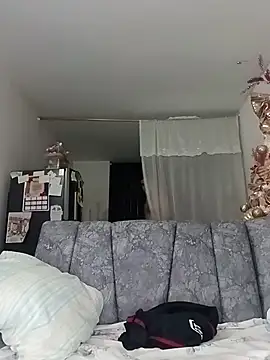 Snapshot of ANDRES_HOT-1996 chatting on December 5, 3:48 am ANDRES HOT-1996 online show from December 5, 3:48 am