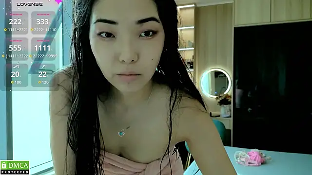 Snapshot of miko_kimura chatting on October 29, 1:19 am miko kimura online show from October 29, 1:19 am