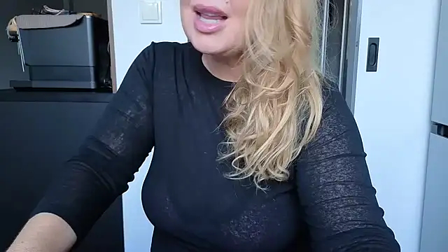 TammyJeann online show from September 12, 3:01 pm