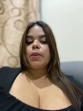 AliceStarshine online show from February 15, 1:21 am