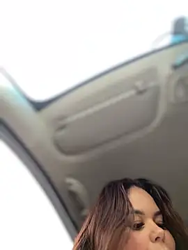 AliceStarshine online show from March 8, 4:39 pm