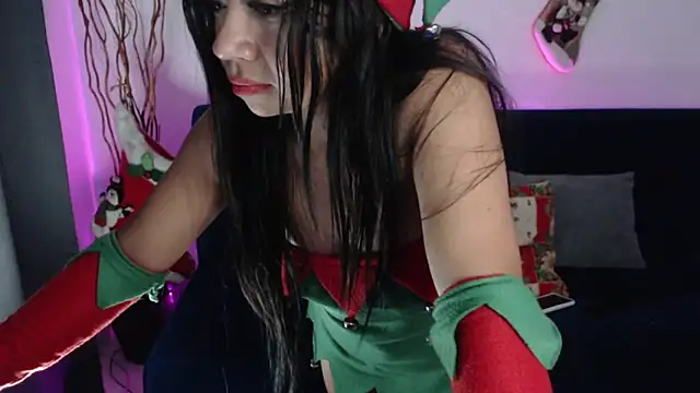 Snapshot of lispetite chatting on December 24, 10:01 am lispetite online show from December 24, 10:01 am