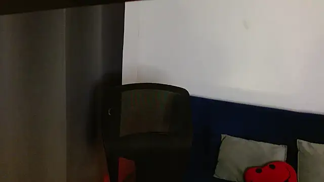 Snapshot of lispetite chatting on September 10, 5:07 am lispetite online show from September 10, 5:07 am